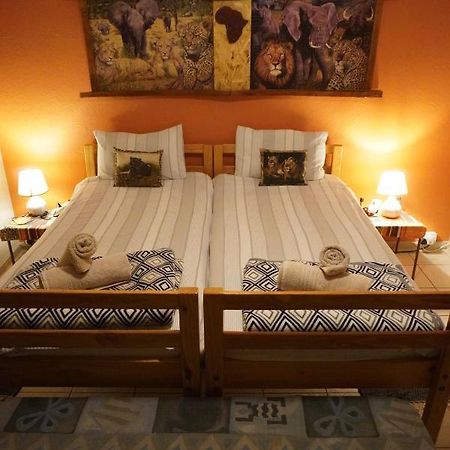Okahandja Guesthouse Luaran gambar