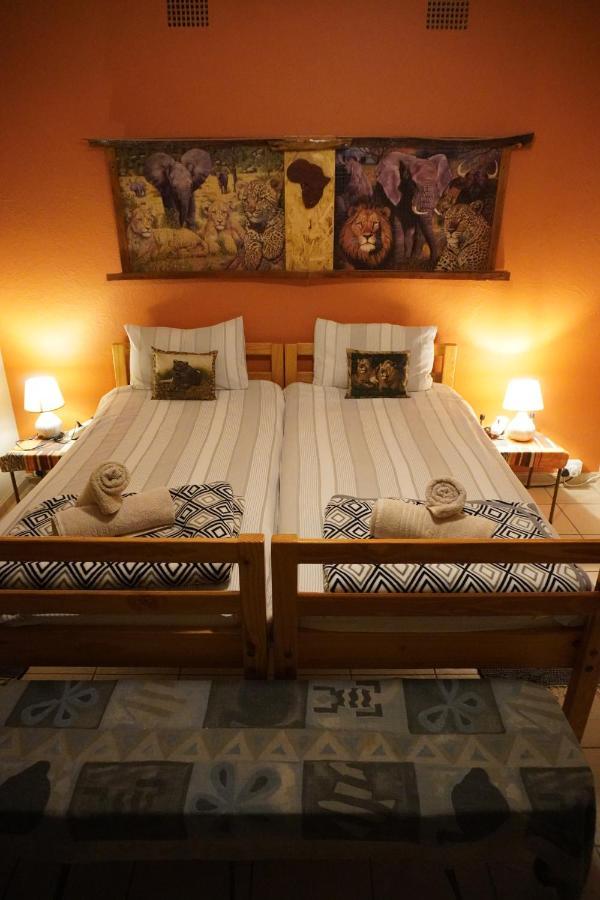 Okahandja Guesthouse Luaran gambar