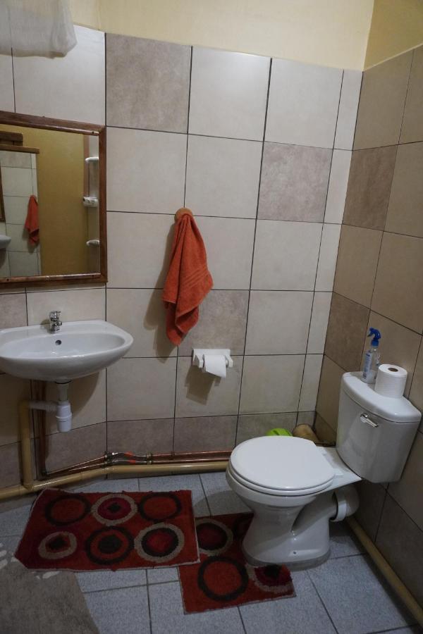 Okahandja Guesthouse Luaran gambar