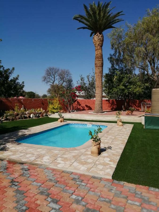 Okahandja Guesthouse Luaran gambar